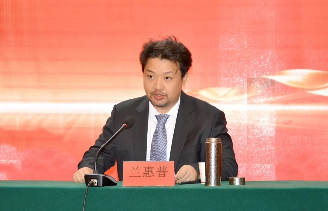 640.webp (9).jpg 640.webp (9).jpg